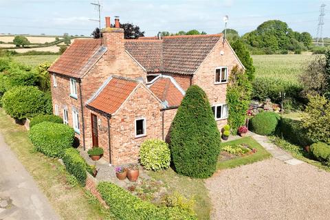 3 bedroom detached house for sale, Gorsy Lane, Morton