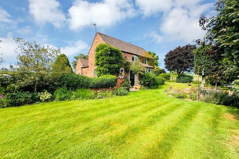 3 bedroom detached house for sale, Gorsy Lane, Morton