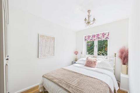 39 Bielby Drive, Beverley, HU17 0RX