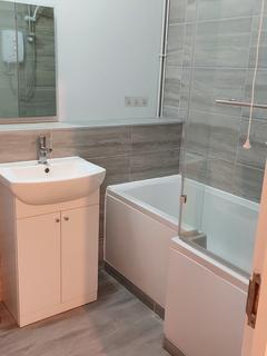 2 bedroom apartment to rent, Lansdowne Road, Leicester LE2