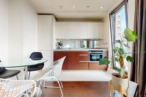 1 bedroom ground floor flat to rent, Baltimore Wharf, London E14