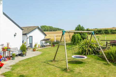 3 bedroom semi-detached house for sale, The Green, Eythorne, Dover, Kent, CT15