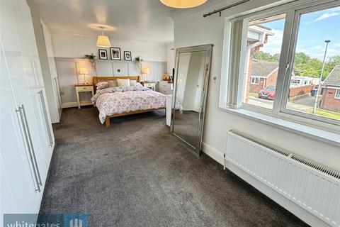 10 Bentham Way, Mapplewell, Barnsley, S75 5QA