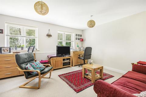 3 Martin Cooper Close, Caversham, Reading, RG4 6AE