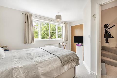 3 Martin Cooper Close, Caversham, Reading, RG4 6AE