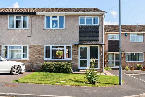 3 bedroom semi-detached house for sale - Hunters Close, Bristol BS15