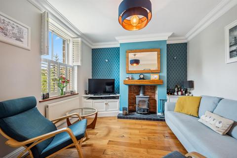 2 Fern Royd, Hathersage, Hope Valley, S32 1AU