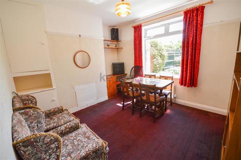 3 bedroom semi-detached house for sale, Kirkdale Drive, Sheffield, S13