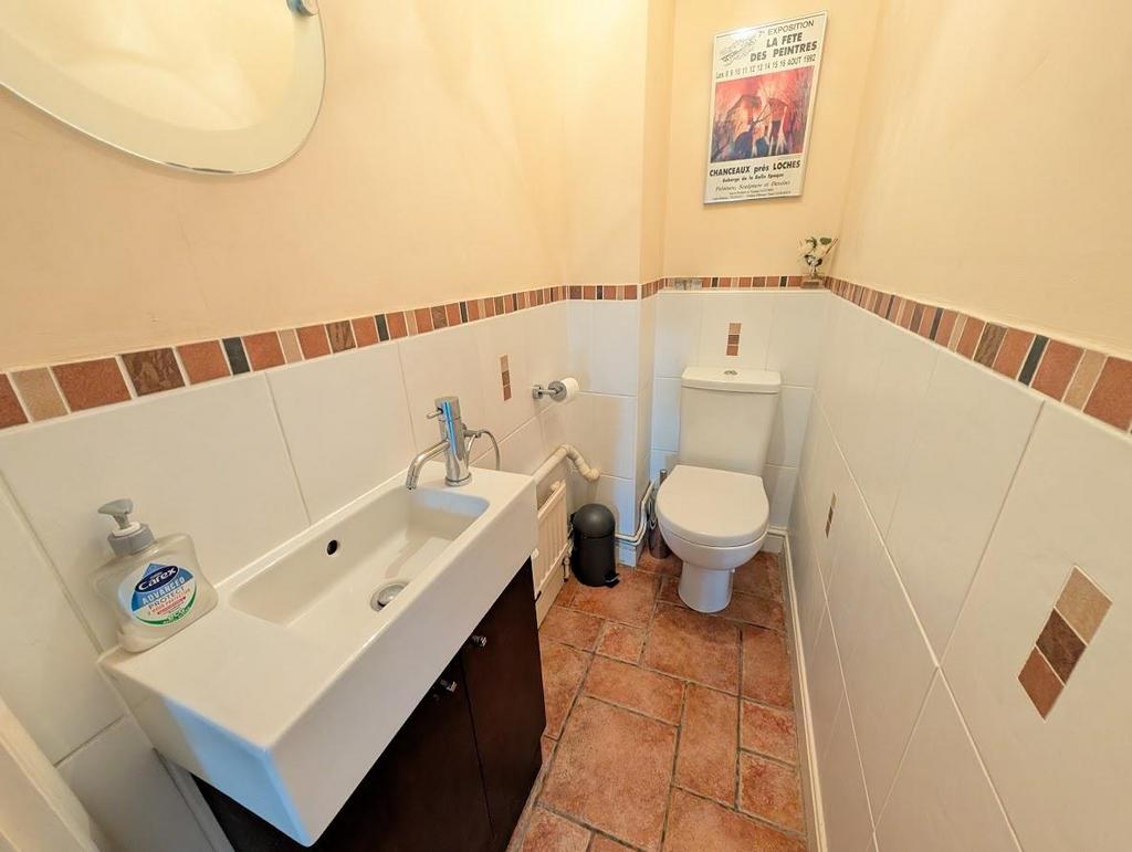 Cloakroom.jpg