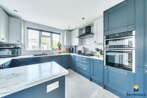 undefined, Byrefield Road, Surrey GU2