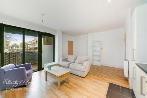 2 bedroom flat for sale, Lake House, 2 Green Lanes Walk, London N4