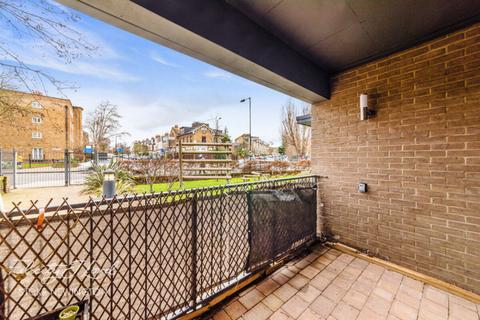 Lake House, 2 Green Lanes Walk, London N4
