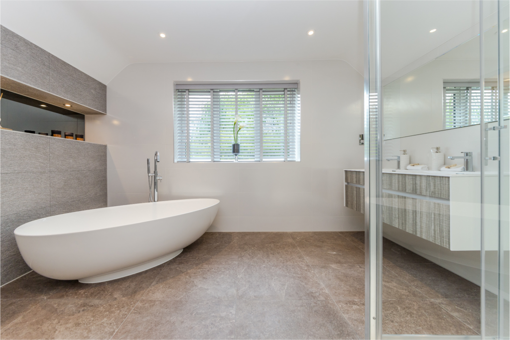 Bathroom (1)