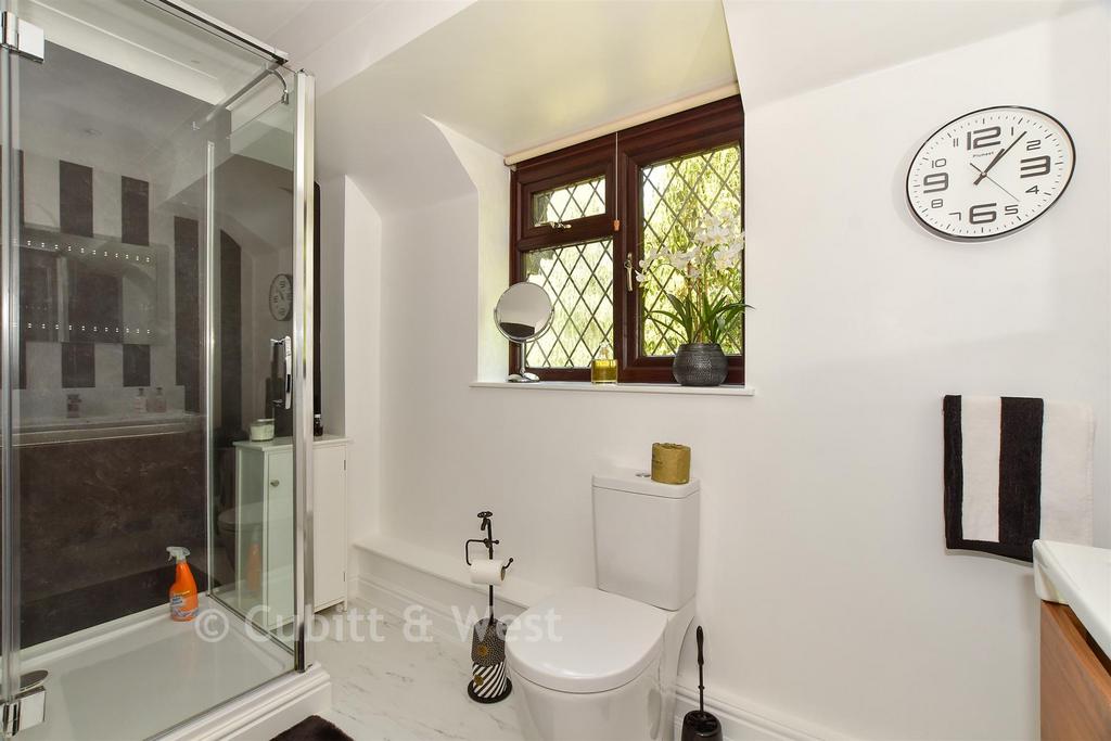 En-Suite Shower Room