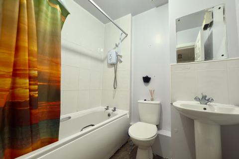 2 bedroom flat to rent, Oxford Street, City Centre, Glasgow, G5