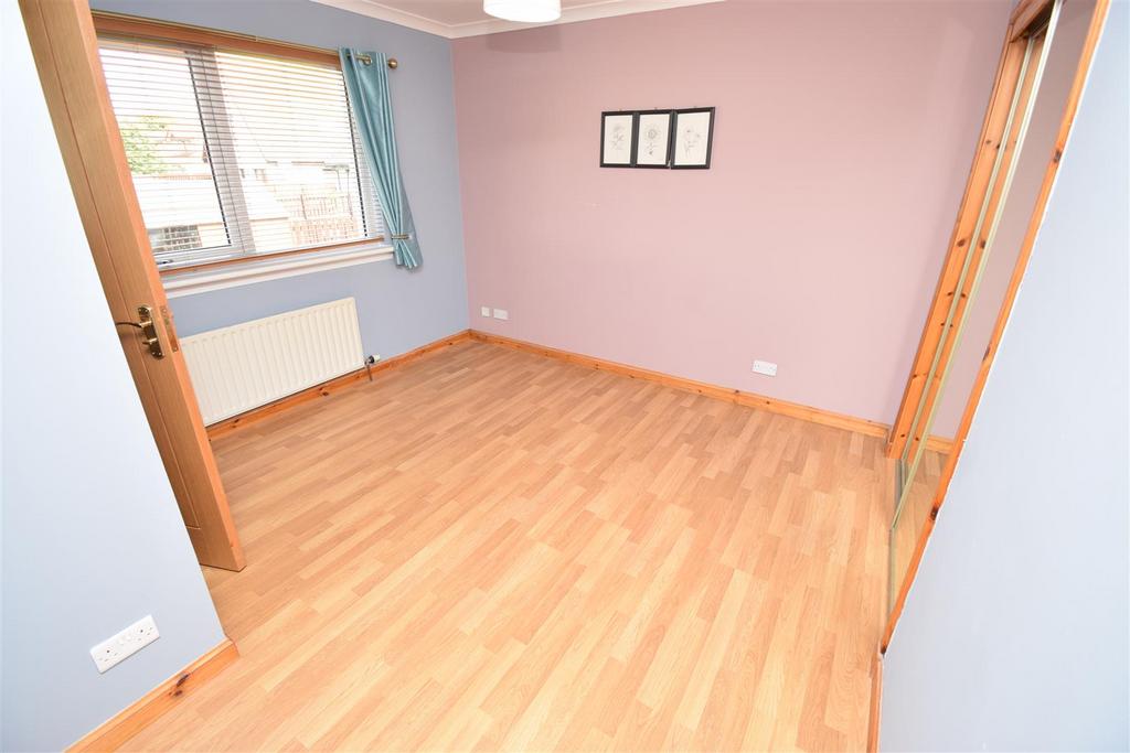 Bedroom one.jpg