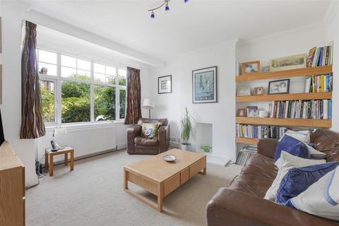 2 Orchard Close, London, SW20 9HU