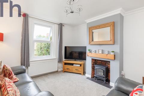 2 bedroom end of terrace house for sale, New Road, Wootton Bridge PO33