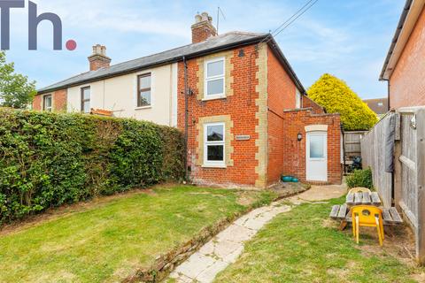 2 bedroom end of terrace house for sale, New Road, Wootton Bridge PO33