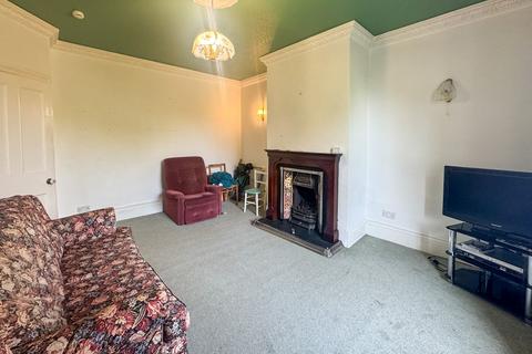 2 bedroom terraced house for sale, Concord Street, Holmfirth HD9