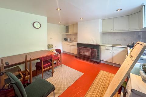 2 bedroom terraced house for sale, Concord Street, Holmfirth HD9