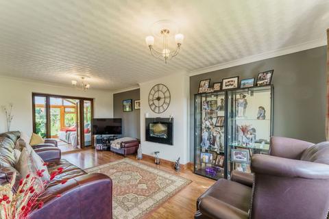 3 bedroom detached house for sale, Hull Road, Selby YO8