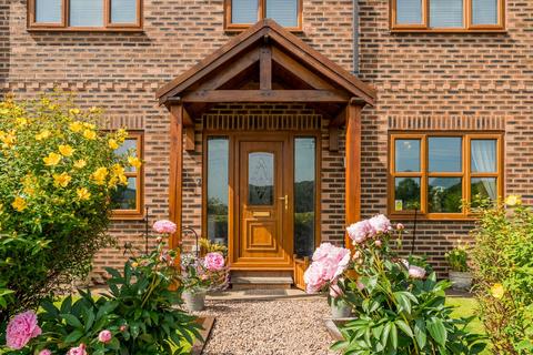 3 bedroom detached house for sale, Hull Road, Selby YO8