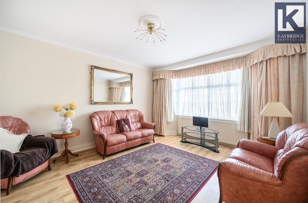 Mavis Avenue, Epsom
