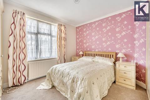 2 Mavis Avenue, Epsom, KT19 0PY
