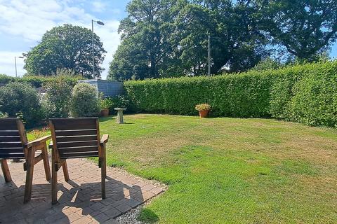 3 bedroom chalet for sale, Branksome Close New Milton Hampshire BH25 6BQ