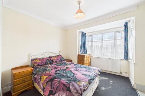 1 bedroom in a house share to rent, London Road, Slough, Berkshire, SL3