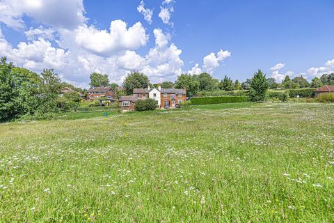 2 bedroom end of terrace house for sale, One Tree Hill Road, Guildford, Surrey, GU4