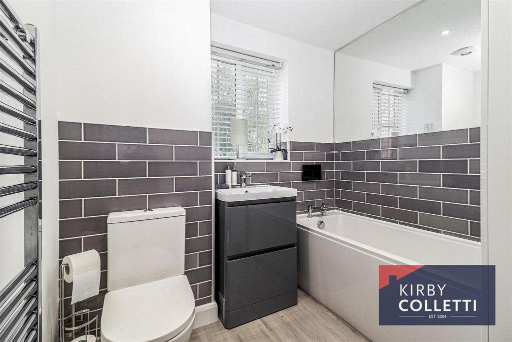 Family bathroom