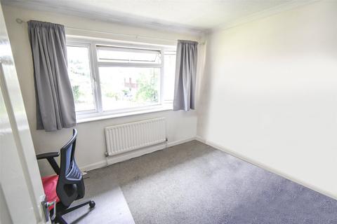 12 Compton Close, Hook, RG27 9QB