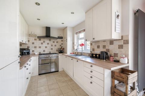 5 bedroom chalet for sale, Tythe Close, Flitwick, MK45