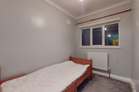 1 bedroom house to rent, Iveagh Avenue, London NW10