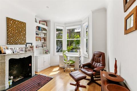 18 Aldensley Road, London, W6 0DH