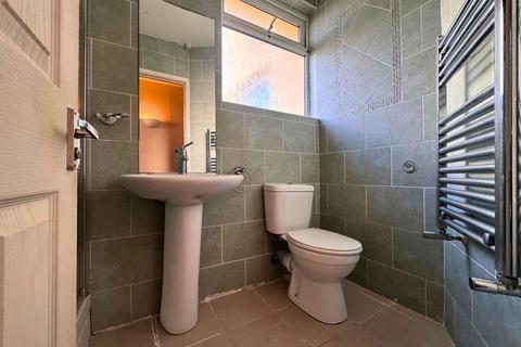 Ground Floor Flat, 75 Stuart Road, Plymouth, PL1 5LW