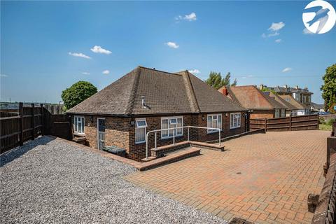 2 bedroom bungalow for sale, Mounts Road, Greenhithe, Kent, DA9
