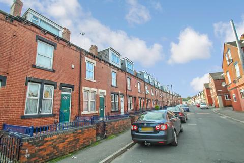 1 bedroom in a house share to rent, ALL BILLS INCLUDED - Burley Lodge Road, Hyde Park , Leeds, LS6