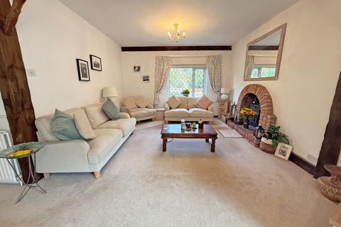 undefined, Haslucks Green Road, Majors Green, Shirley, B90 1DE