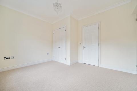 Braybrook Copse Road, Haslemere, GU27 3QQ