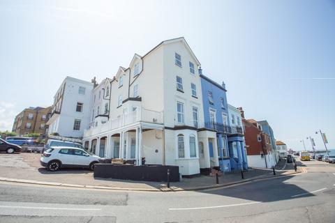 1 bedroom flat for sale, Central Parade, Herne Bay, Kent, CT6