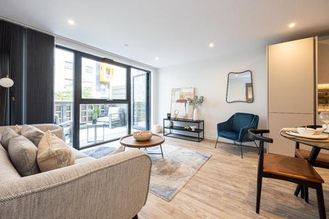 2 bedroom apartment to rent, Potato Wharf, Manchester