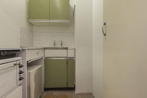 undefined, Woburn Place, London, WC1H