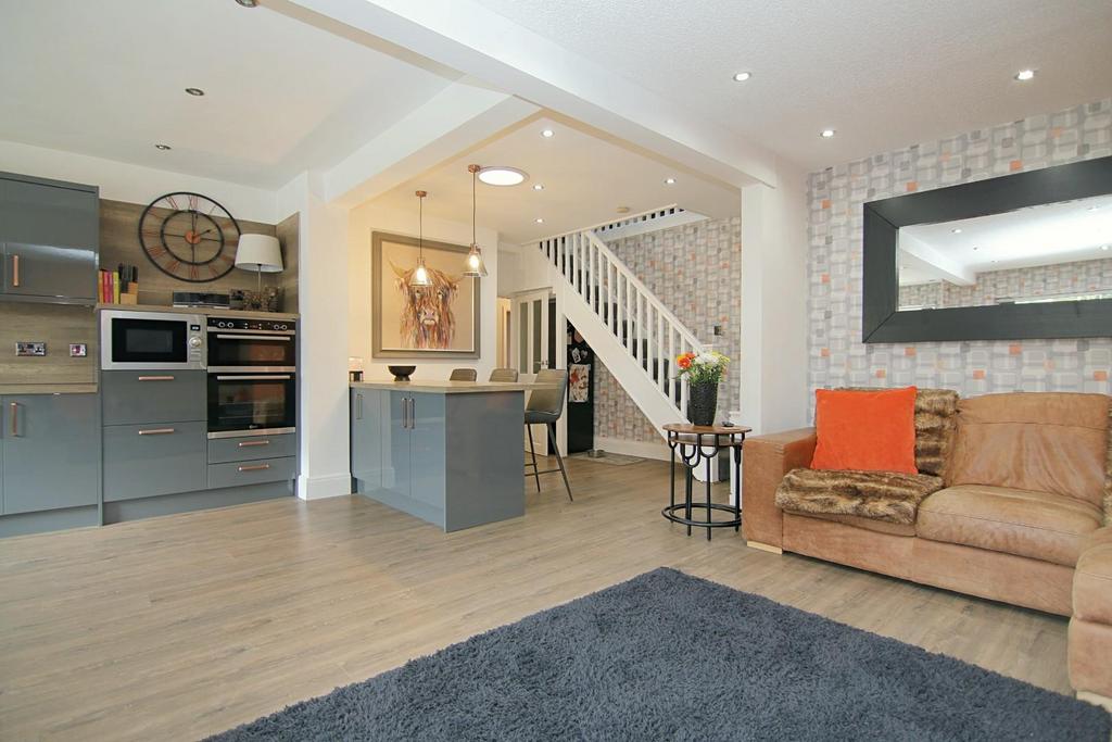 Dining kitchen
