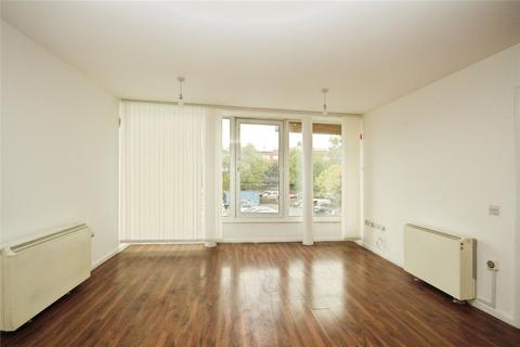 3 bedroom apartment to rent, London Road, Mitcham, CR4