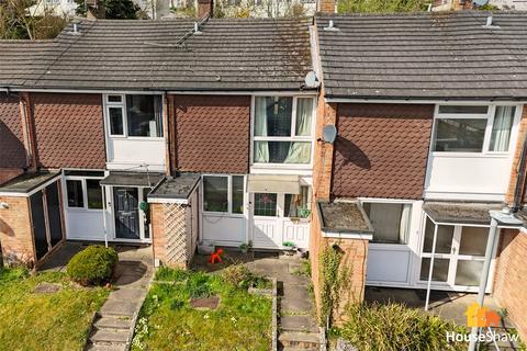 8 Abbotts Vale, Chesham, HP5 3HN