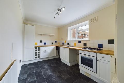 66 Annalee Road, South Ockendon, RM15 5BZ