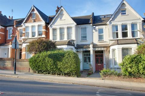 3 bedroom flat for sale, Alexandra Park Road, London